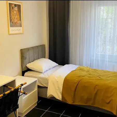 In A Digital Nomad House 102 * Istanbul